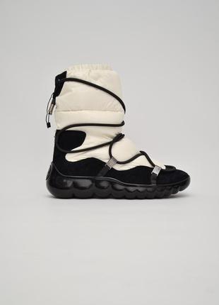 Moncler новые женские сапоги дутики 37,5