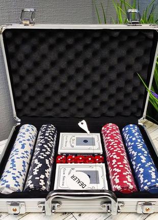 Набір покер в алюмінієвому кейсі 300 фішек з номіналом