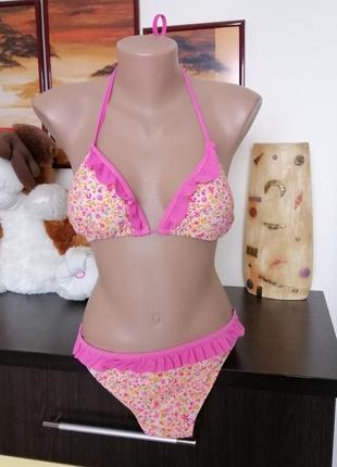 Красивий купальник f&f, упоряд. хороше. розмір 14.