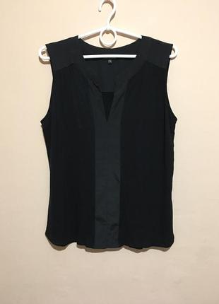 Черная блузка warehouse с контрастными вставками из атласа1 фото