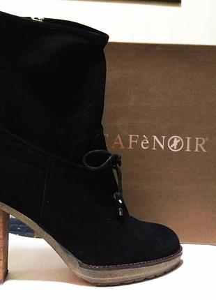 Ботильйони/черевики/чоботи cafe noir