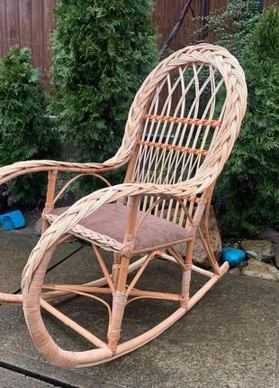 Кресло-качалка детское, мягкое, плетеное из лозы4 фото