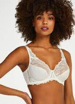 Hunkemoller новий дуже красивий бюстгальтер 100d