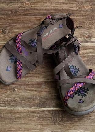 Сандалии skechers. размер 36.