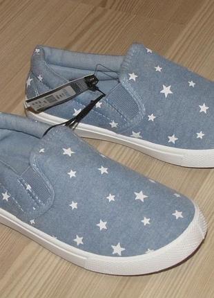 Фірмові нові мокасини