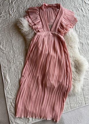 Сарафан персикового кольору плісе