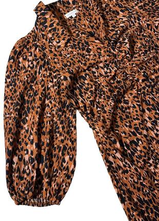 Леопардовое мини платье с рукавами объемными5 фото
