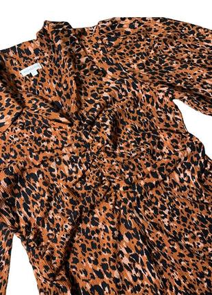 Леопардовое мини платье с рукавами объемными6 фото