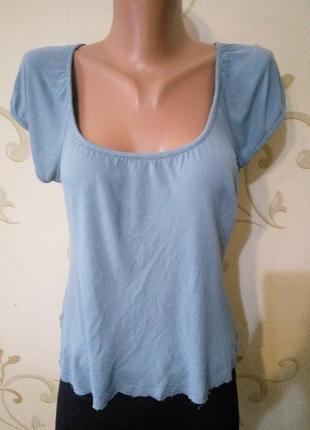 Esprit . цікава футболка . віскоза