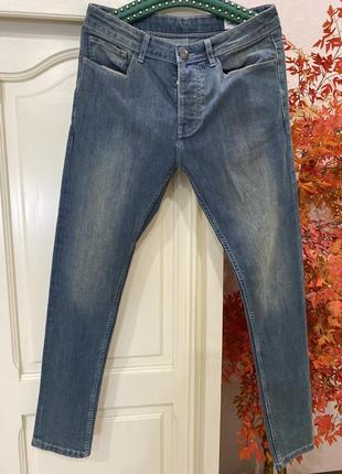 Джинсы