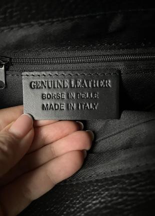 Шкіряна чорна невеличка сумка bonella, італія, кольори в асортименті7 фото