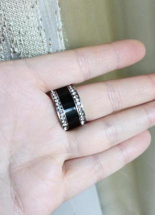 Широкое кольцо медицинская сталь серебро черное3 фото