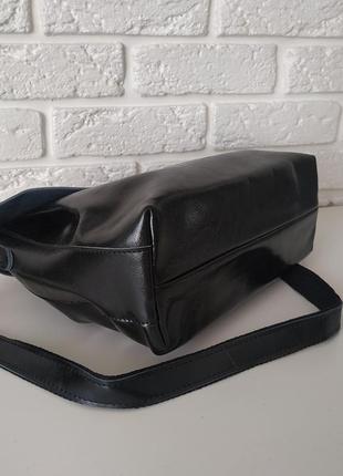 Женская сумка из натуральной кожи, черная9 фото