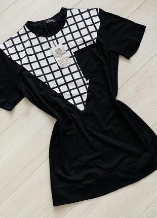 Стильная трендовая мужская футболка