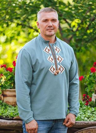 Якісна льняна чоловіча вишиванка