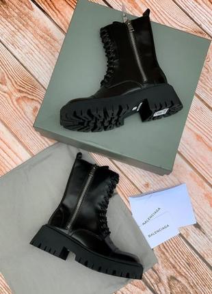 Чоботи в стилі balenciaga black tractor side-zip boots lux