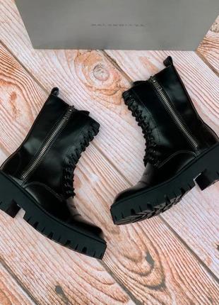 Сапоги в стиле balenciaga black tractor side-zip boots lux3 фото