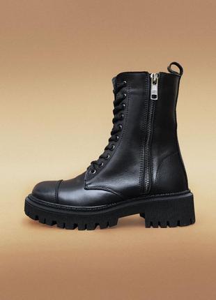 Чоботи в стилі balenciaga black tractor side-zip boots fur