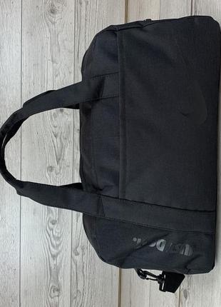 Дорожная спортивная сумка nike черная мужская для спорт зала, тренировок, путешествий6 фото