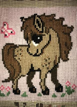 Вышитая заготовка на подушку