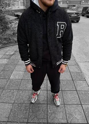 Чоловічий бомбер