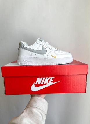 Женские кроссовки nike air force 1 low white grey 38-39-413 фото