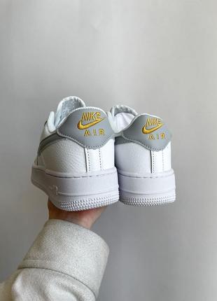 Женские кроссовки nike air force 1 low white grey 38-39-417 фото