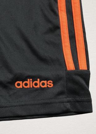 Шорты adidas на мальчика 9-10 лет4 фото