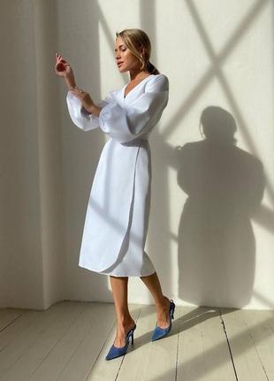 Стильное классическое классное красивое хорошенькое удобное модное трендовое вечернее простое платье белое2 фото