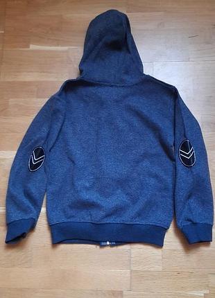 Распродаж! спортивная кофта на мальчика 7-8роков.2 фото