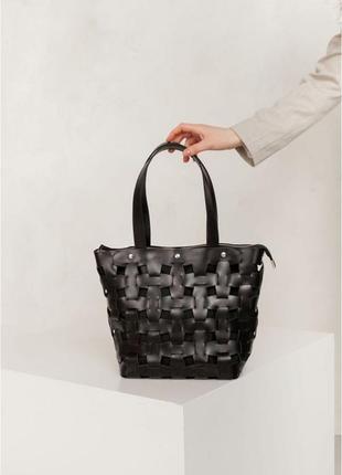 Шкіряні плетені жіноча сумка пазл l вугільно-чорна