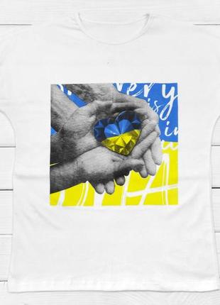 Жіноча футболка з принтом україна у наших руках