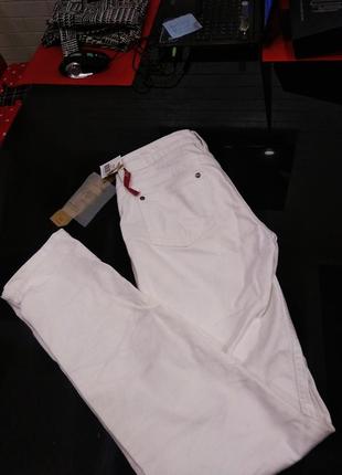 Белые джинсы катон плотный разм 38