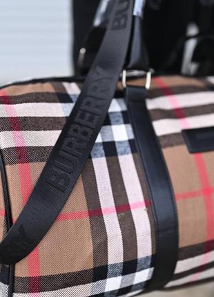 Сумка burberry спортивная / дорожная  бежевая мужская / женская8 фото