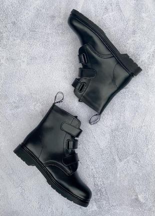 Сапоги в стиле dr. martens coralia venice mono black мех