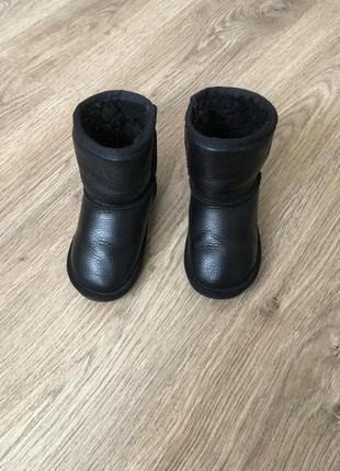 Ugg чобітки