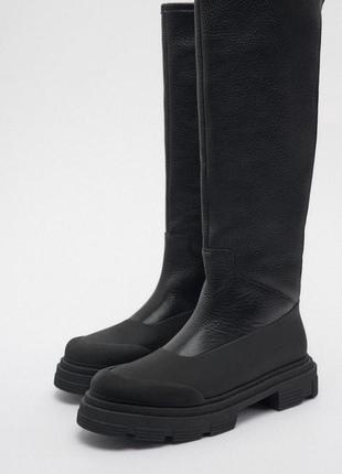 Утепленные кожаные сапоги zara 37 р.