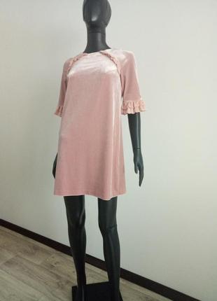 Коротенькое, розовое, велюровое платье от seam
