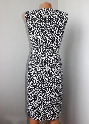Платье футляр без рукавов бело-черное гобелен точек-веточек, 16 (3179)3 фото