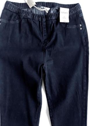 Cтрейчевые джинсы с высокой посадкой от authentic.2 фото