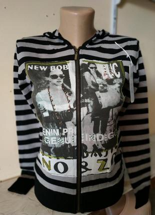 Кельми з капюшоном