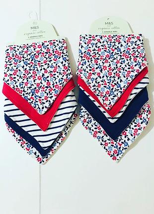 Набор слюнявчиков