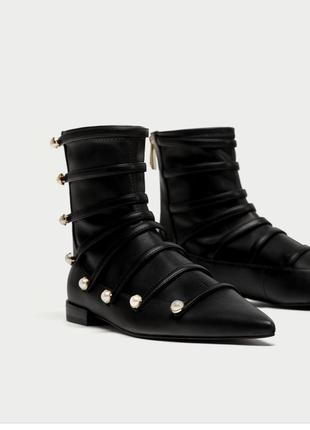 Очень крутые ботинки zara, черного цвета3 фото