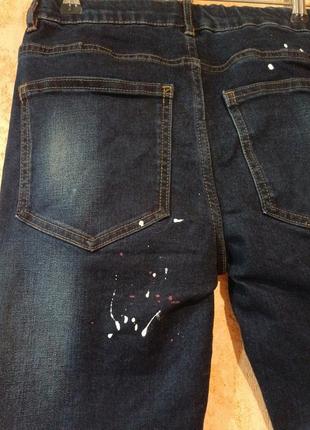 Next,джинсы для мальчика,с эффектом брызг краски5 фото