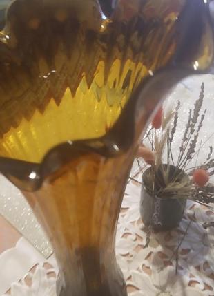 Ваза,стекло карамельное