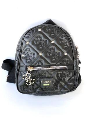 Рюкзак guess