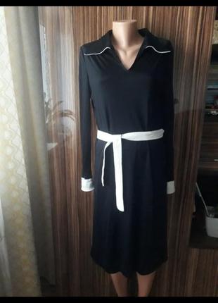 Винтаж стильное чёрно-белое облегающее платье ниже колена ein fink modell3 фото