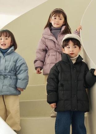 Стильная демисезонная теплая куртка для девочки