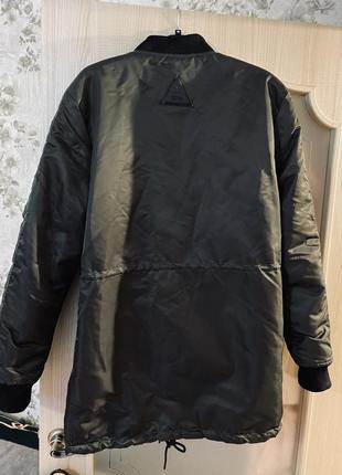 Куртка-бомбер курточка длинная удлиненная пальто демисезон зеленая весна мужская воротник стойка хаки2 фото