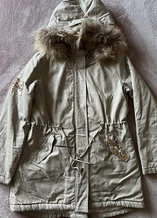 Парка на девушку. косса италия.